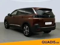 Usado Peugeot 5008 Allure 130 CV (95 kW) 2022 Naranja SUV