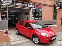 Usado Fiat Punto S 69 CV (50 kW) 2018 Rojo Utilitario