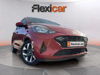 Używany Hyundai i10 67 KM (49 kW) 2023 Czerwony Hatchback