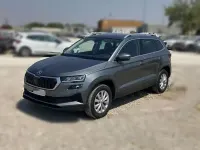 Usado Skoda Karoq Ambition 150 CV (110 kW) 2023 Gris SUV