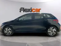 Usado Hyundai i20 84 CV (61 kW) 2024 Negro Utilitario