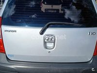 Usado Hyundai i10 Comfort 69 CV (50 kW) 2013 Gris / plata Utilitario