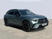 Usado Mercedes GLC300de 333 CV (244 kW) 2026 Plata verde SUV