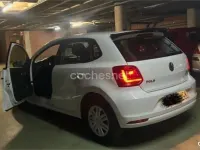 Usado VW Polo 75 CV (55 kW) 2015 Blanco Berlina