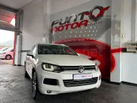 Usado VW Touareg 245 CV (180 kW) 2015 Blanco SUV