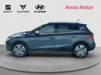 Usado Seat Arona 116 CV (85 kW) 2025 Gris SUV