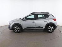 Usado Dacia Sandero Comfort 90 CV (66 kW) 2022 Gris Utilitario