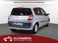 Usado Renault Scénic II Dynamique 100 CV (73 kW) 2004 Gris / plata Monovolumen