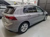 Usado VW Golf VIII Advance 150 CV (110 kW) 2020 Gris Utilitario