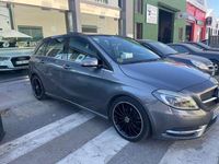 Usado Mercedes B180 109 CV (80 kW) 2012 Gris / plata Monovolumen