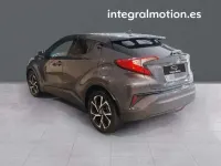 Usado Toyota C-HR Advance 122 CV (89 kW) 2019 Gris SUV