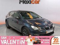 Usado Seat Leon Style 130 CV (95 kW) 2020 Azul Familiar