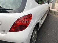 Usado Peugeot 207 Sport 95 CV (69 kW) 2008 Blanco Berlina