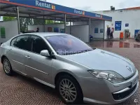 Usado Renault Laguna III Initiale 180 CV (132 kW) 2008 Gris / plata Berlina