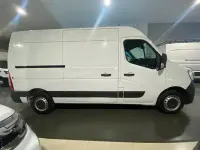 Usado Renault Master 150 CV (110 kW) 2023 Blanco Monovolumen