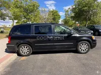 Usado Chrysler Grand Voyager Limited 163 CV (119 kW) 2011 Negro Monovolumen