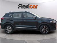Usado MG ZS Comfort 111 CV (81 kW) 2022 Verde SUV