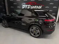 Usado Porsche Cayenne Turbo 550 CV (404 kW) 2018 Negro SUV