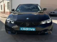 Usado BMW 318 150 CV (110 kW) 2019 Azul Berlina