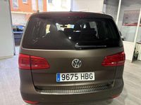 Usado VW Touran Advance 105 CV (77 kW) 2011 Verde Monovolumen