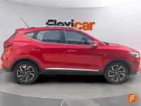 Usado MG ZS Luxury 111 CV (81 kW) 2023 Rojo SUV