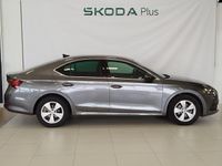 Usado Skoda Octavia Ambition 150 CV (110 kW) 2022 Gris