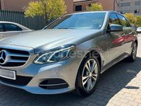 Usado Mercedes E220 Elegance 170 CV (125 kW) 2013 Gris / plata Berlina