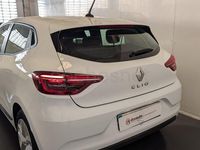Usado Renault Clio V Intens 91 CV (66 kW) 2022 Blanco Berlina