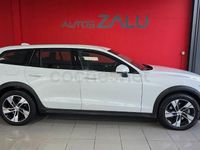 Usado Volvo V60 CC Pro 197 CV (144 kW) 2021 Blanco Familiar