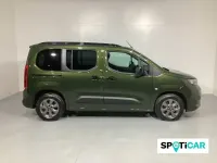 Nuevo Opel Combo 101 CV (74 kW) 2026 Verde Monovolumen
