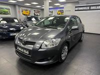 Usado Toyota Auris 90 CV (66 kW) 2007 Gris / plata Utilitario
