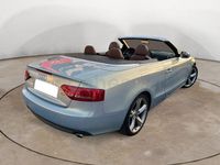 Usado Audi A5 Cabriolet 190 CV (139 kW) 2011 Gris / plata Descapotable