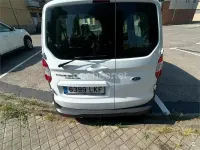Usado Ford Tourneo Courier Ambiente 75 CV (55 kW) 2020 Blanco Monovolumen