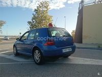 Usado VW Golf IV Advance 110 CV (80 kW) 2001 Azul Berlina