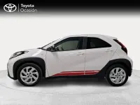 Usado Toyota Aygo X Play 72 CV (52 kW) 2022 Blanco SUV