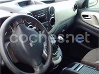 Usado Peugeot TePee Outdoor 92 CV (67 kW) 2014 Gris / plata Monovolumen