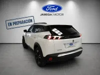 Usado Peugeot 2008 Allure 110 CV (80 kW) 2022 Blanco SUV