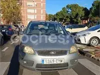 Usado Ford C-MAX Trend 109 CV (80 kW) 2004 Gris / plata Monovolumen