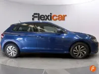 Usado VW Polo Life 95 CV (69 kW) 2022 Azul Utilitario