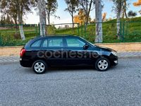 Usado Skoda Fabia Style 105 CV (77 kW) 2010 Negro Familiar