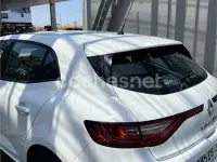 Usado Renault Mégane III Life 90 CV (66 kW) 2016 Blanco Berlina
