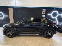 Usado Toyota C-HR Plus 122 CV (89 kW) 2017 Negro SUV