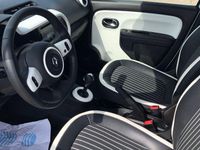 Usado Renault Twingo Zen 60 kW (82 CV) 2021 Blanco Utilitario