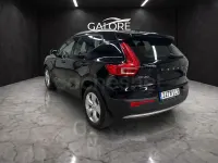 Usado Volvo XC40 163 CV (119 kW) 2021 Negro SUV