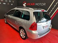 Usado Peugeot 307 110 CV (80 kW) 2006 Gris / plata Familiar
