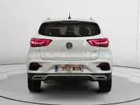 Usado MG ZS Luxury 106 CV (77 kW) 2023 Blanco SUV