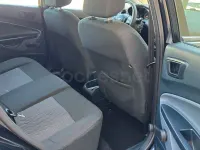 Usado Ford Fiesta Trend 82 CV (60 kW) 2011 Negro Berlina