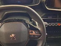 Usado Peugeot 2008 Allure 131 CV (96 kW) 2022 Blanc nacre SUV