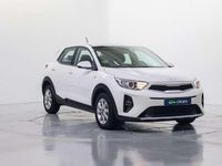 Usado Kia Stonic 84 CV (61 kW) 2022 Blanco SUV