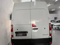 Usado Renault Master 135 CV (99 kW) 2021 Blanco Monovolumen